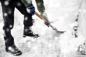 avoid winter injuries by taking these precautions shoveling snow slipping on icy driveway sidewalk