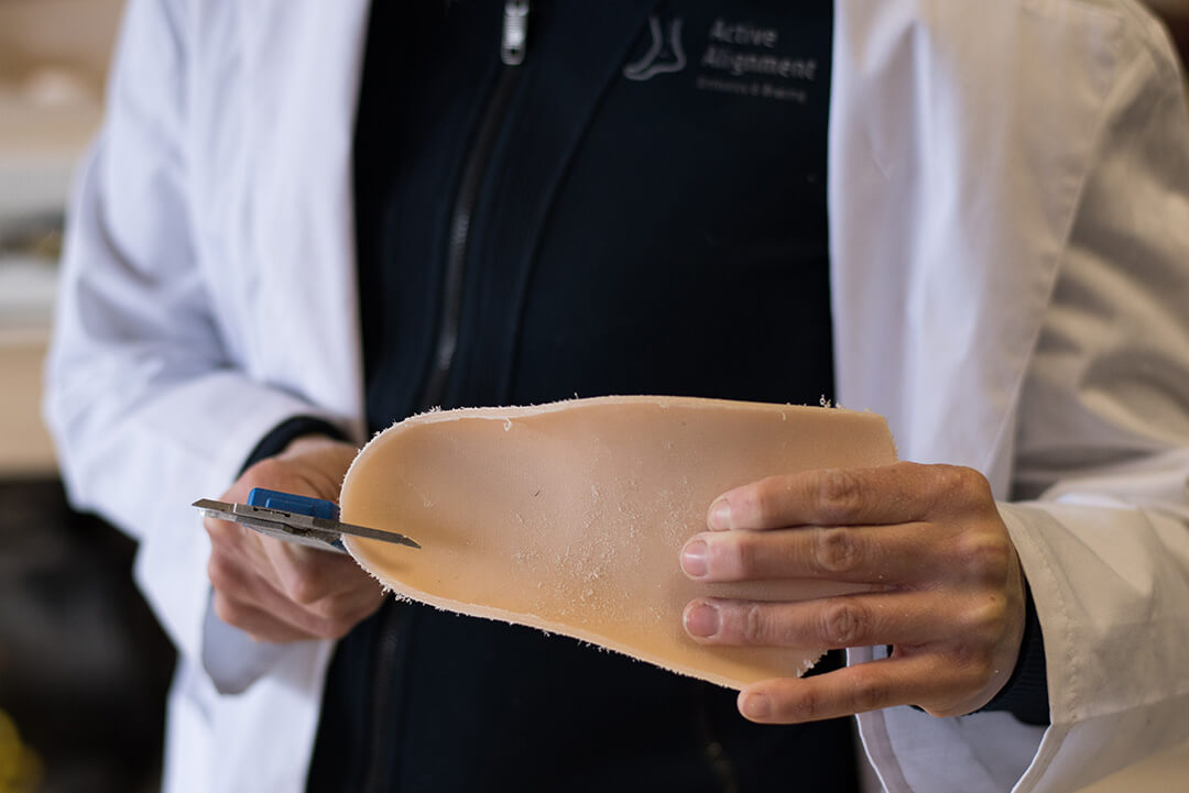 how custom orthotics are made for foot pain and conditions active alignment